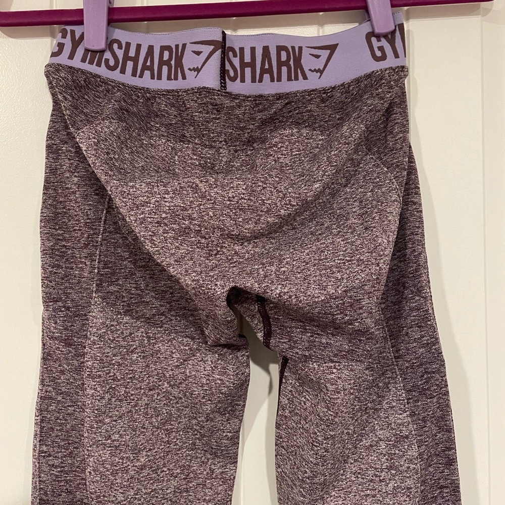 Gymshark Flex Leggings-Ruby. Size: M - image 4
